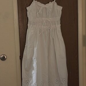 Elegant White Midi Dress